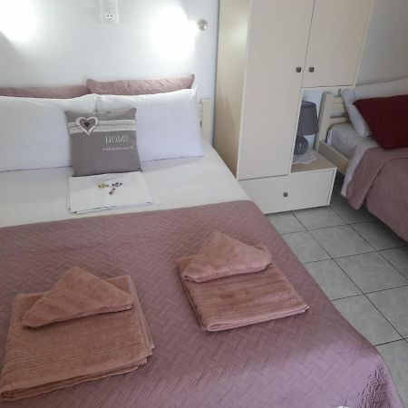 Xristinas Rooms Lentas Luaran gambar
